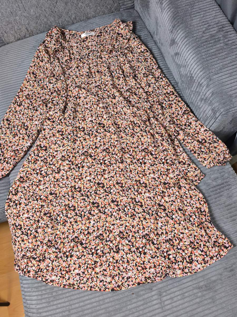 Обява: 4e8284fd-38c0-4434-9e52-2982e0c4e66c